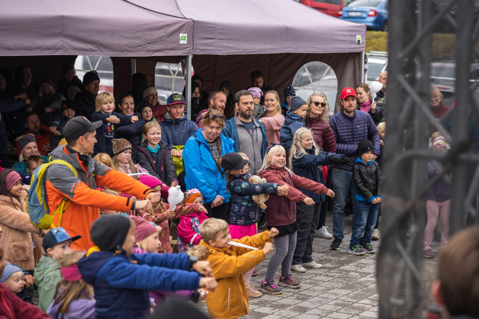 Alexandru Mitu @alexu.dsgn-24